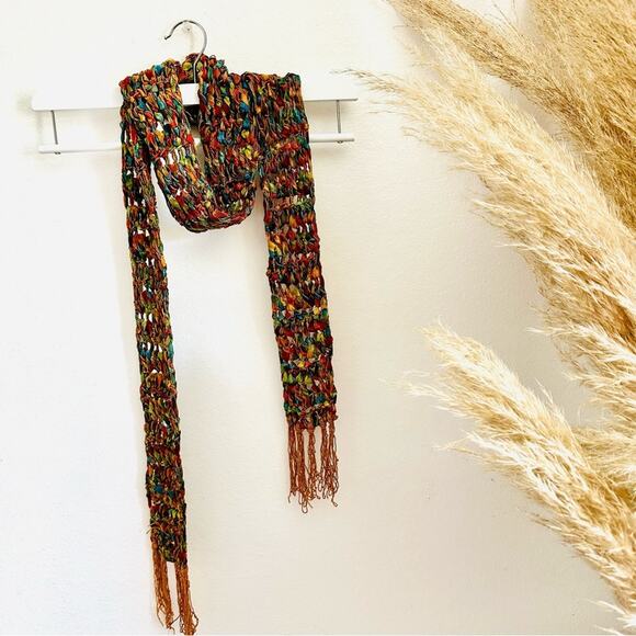 VINTAGE Gold Blue Tassel Texture Knit Yarn Multi Red Strand Scarf Cloth Bib Wrap - Picture 7 of 10